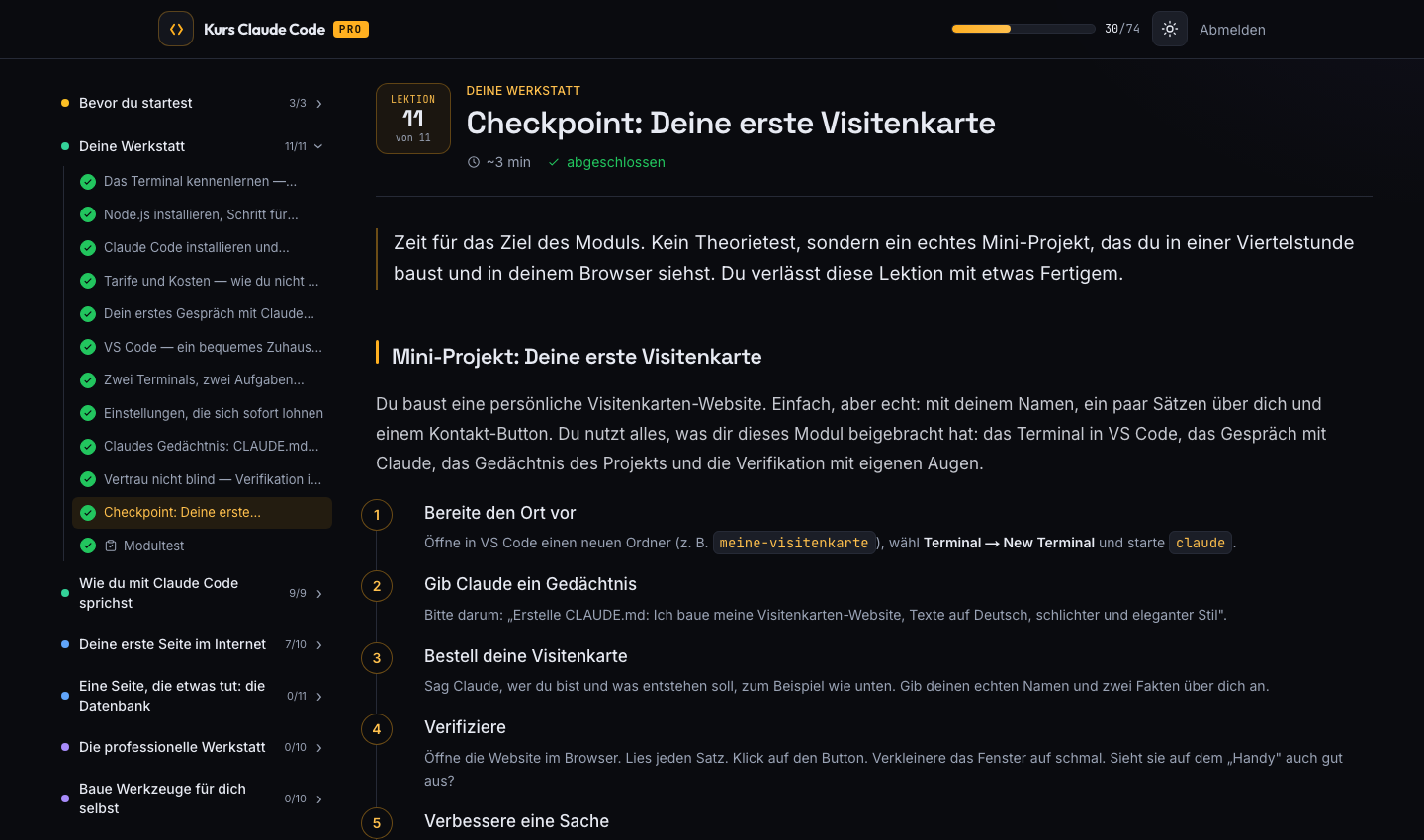 Lektionsansicht: Lehrplan links, Inhalt rechts